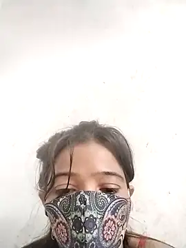 Cute-Ridhima online show from September 18, 2025, 1:52 am