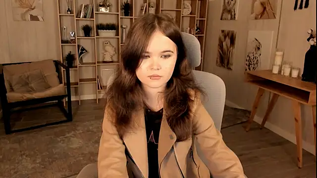 Elainebeness online show from September 23, 2025, 7:43 pm