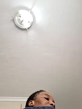 thicktash online show from June 14, 2026, 9:43 am