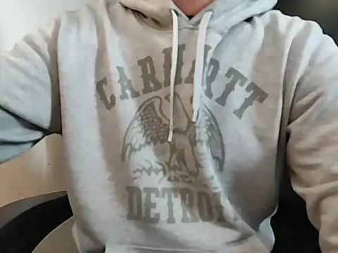 Snapshot of jayb0y61 chatting on October 5, 2025, 6:48 am jayb0y61 online show from October 5, 2025, 6:48 am