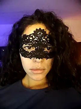 salomea r online show from December 1, 2025, 8:42 pm