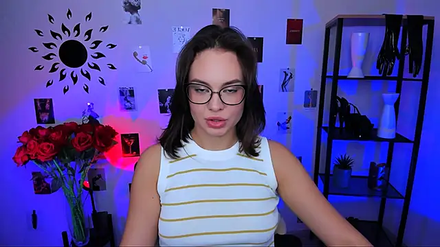 JaneWyatt online show from March 21, 2025, 11:22 am