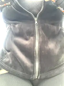 Miss oliviaa online show from September 16, 2025, 4:08 pm