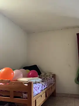 Miss oliviaa online show from December 19, 2025, 3:58 pm