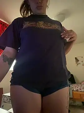 Miss oliviaa online show from May 12, 2026, 3:07 pm