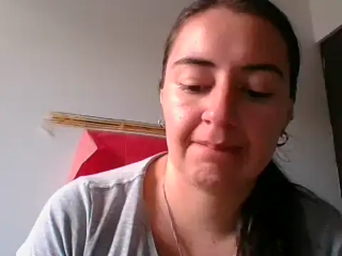  karlie kloss  online show from October 8, 2025, 9:48 pm