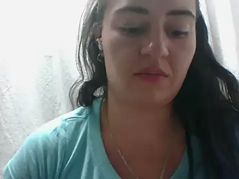  karlie kloss  online show from February 2, 2025, 12:51 am