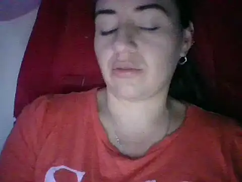  karlie kloss  online show from February 25, 2025, 11:15 pm