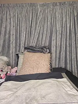 ThickianaRider online show from November 14, 2025, 3:32 am