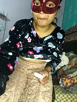 bigtitsqueen online show from December 25, 2024, 5:48 am