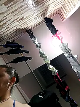 MirandaSoto online show from October 5, 2025, 4:47 am