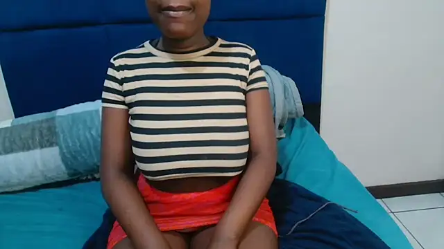 MilkyTitties online show from July 12, 2026, 9:21 am