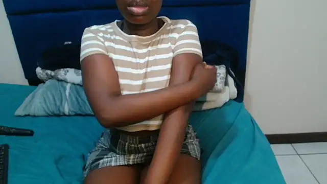 MilkyTitties online show from July 14, 2026, 9:21 pm