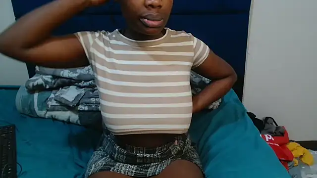 MilkyTitties online show from July 24, 2026, 7:59 am