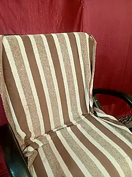 Stripy Doll online show from September 25, 2025, 10:38 pm