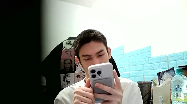 thisisbook 223 online show from February 6, 2025, 3:31 pm