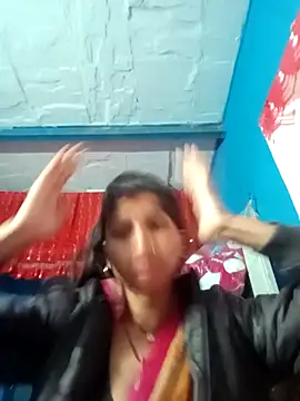 Nisha Cute online show from February 4, 2026, 3:23 am