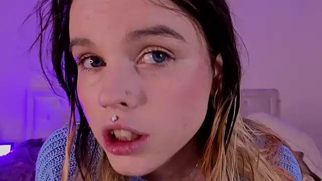 HanaMitsuri online show from September 21, 2025, 5:40 pm