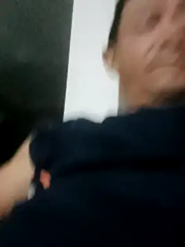 Snapshot of luchoarr chatting on February 25, 2026, 3:18 am luchoarr online show from February 25, 2026, 3:18 am