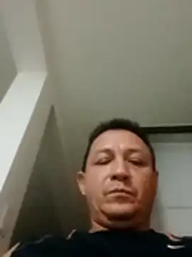 Snapshot of luchoarr chatting on March 21, 2026, 3:19 am luchoarr online show from March 21, 2026, 3:19 am