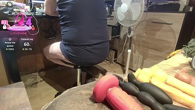 misteryman1956 online show from July 23, 2026, 5:09 pm