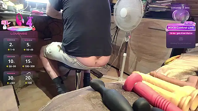 misteryman1956 online show from August 4, 2026, 11:04 am