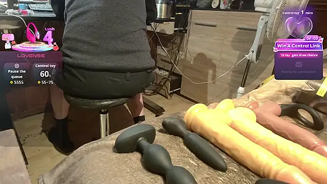 misteryman1956 online show from July 7, 2026, 6:47 am