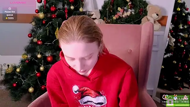 MirraBellanta online show from December 22, 2025, 10:43 pm