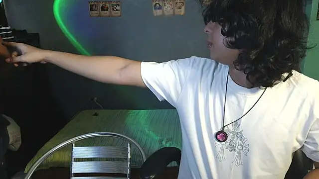 kairozz online show from March 20, 2025, 1:26 pm