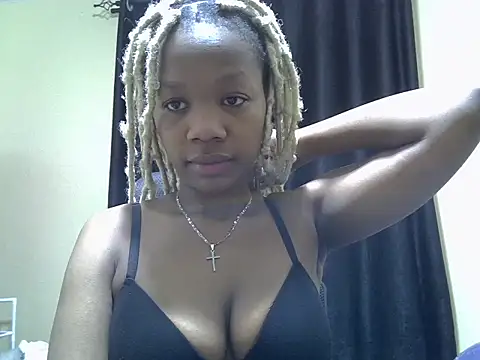 Horny-slut  online show from November 17, 2025, 3:54 am