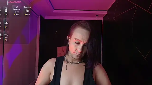 Snapshot of NatashaMason_ chatting on March 4, 2025, 11:40 am NatashaMason online show from March 4, 2025, 11:40 am