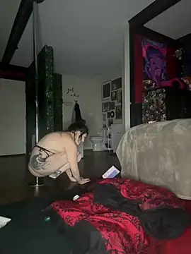 Snapshot of Luluof chatting on March 22, 2026, 5:32 am Luluof online show from March 22, 2026, 5:32 am