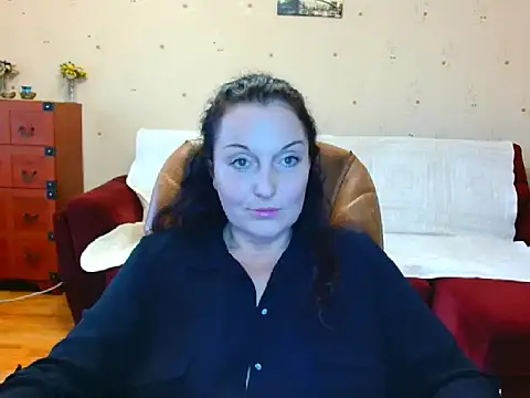 Alice3694 online show from November 3, 2025, 7:02 am