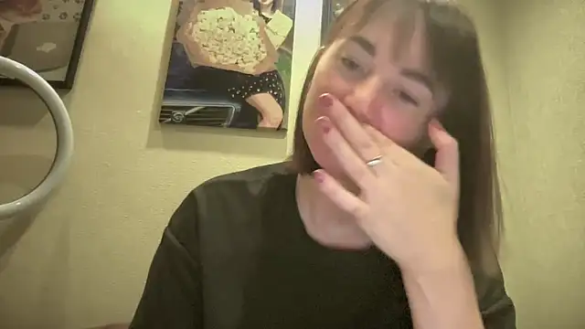 EvilDemon94 online show from December 2, 2025, 8:21 pm