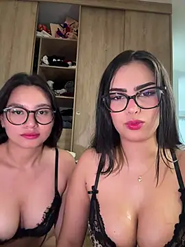 Maddy Rouse  online show from May 8, 2026, 12:58 am