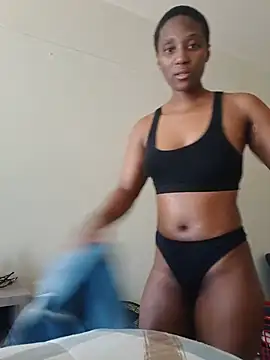 Lucy Blacksilk online show from August 4, 2026, 12:20 pm