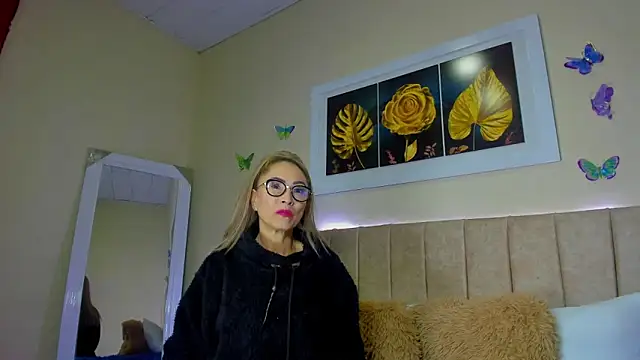 emagarcia online show from October 2, 2025, 12:30 pm