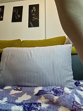 roxi katty online show from March 28, 2026, 4:52 pm