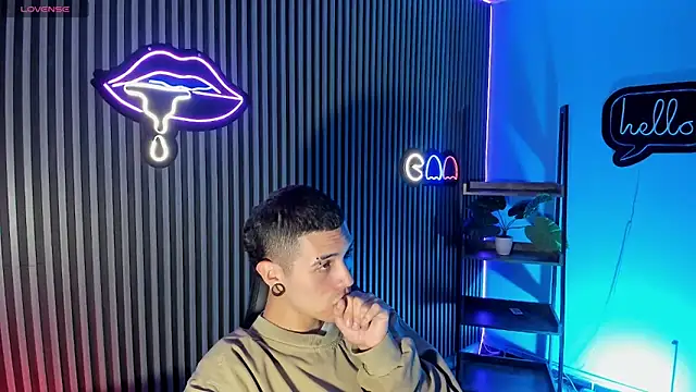 Jefer rick  online show from November 28, 2025, 12:27 pm