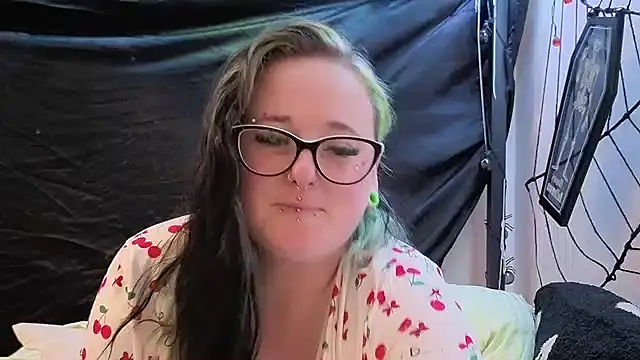 Snapshot of Bunny_Cummings chatting on March 15, 2026, 11:12 pm Bunny Cummings online show from March 15, 2026, 11:12 pm