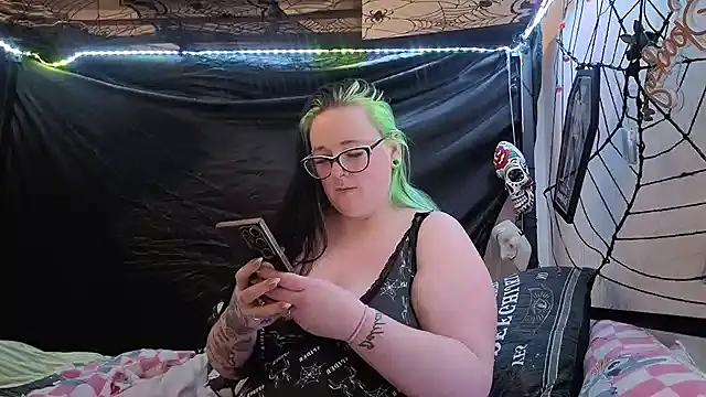 Snapshot of Bunny_Cummings chatting on March 1, 2026, 11:38 pm Bunny Cummings online show from March 1, 2026, 11:38 pm