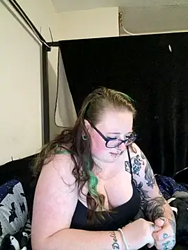 Bunny Cummings online show from September 21, 2025, 9:53 pm