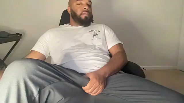 Snapshot of Bbcfun44 chatting on March 23, 2026, 9:42 am Bbcfun44 online show from March 23, 2026, 9:42 am