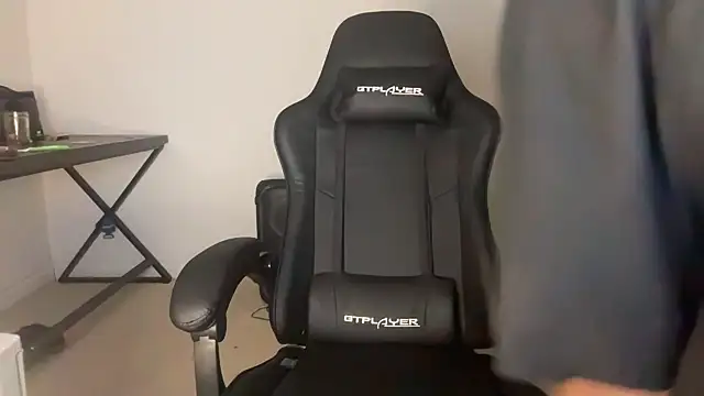 Snapshot of Bbcfun44 chatting on March 20, 2026, 8:15 am Bbcfun44 online show from March 20, 2026, 8:15 am