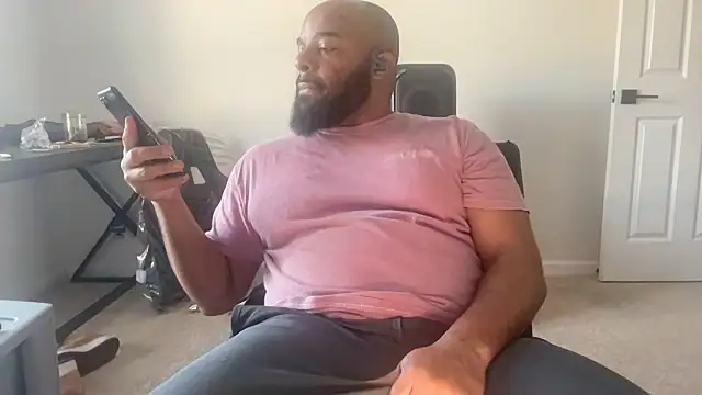 Snapshot of Bbcfun44 chatting on February 26, 2026, 11:05 pm Bbcfun44 online show from February 26, 2026, 11:05 pm