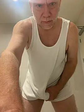 FLSexyGuy online show from July 30, 2026, 1:32 pm