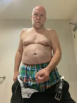 FLSexyGuy online show from August 1, 2026, 1:42 pm