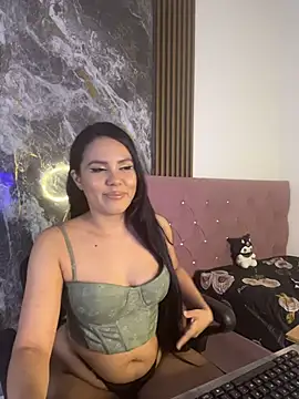 nicol jone1 online show from June 28, 2026, 12:39 am
