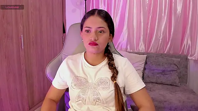 Snapshot of Isa_squirt1 chatting on September 12, 2025, 2:12 am Isa squirt1 online show from September 12, 2025, 2:12 am