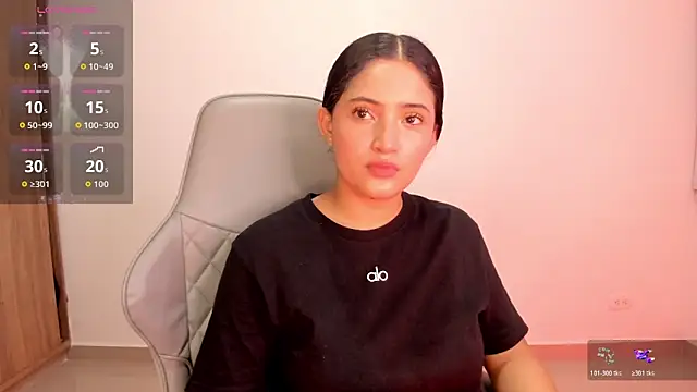 Snapshot of Isa_squirt1 chatting on February 26, 2026, 2:44 am Isa squirt1 online show from February 26, 2026, 2:44 am